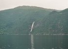 2003060610 fjaerlandfjord foss